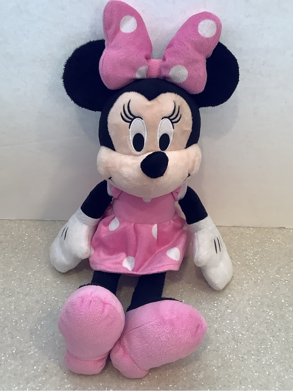 Disney Kohls Cares Minnie Mouse Plush Pink and White Polka Dot Dress Stuffed Toy
